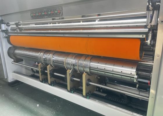 3 คอมพิวเตอร์ที่ควบคุมสี เครื่องพิมพ์ Flexo Slotter เครื่องตัด Die สําหรับเครื่องพิมพ์กล่อง corrugated